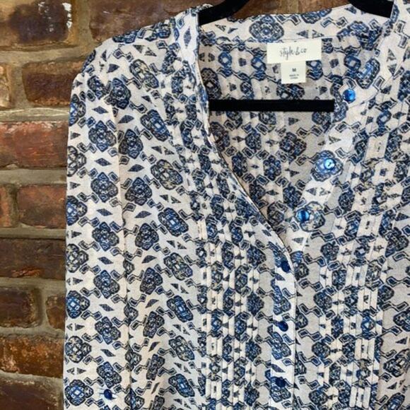 Style & Co Beige Blue Printed Button Down Tie Back Blouse Women's Size Medium - Picture 2 of 8